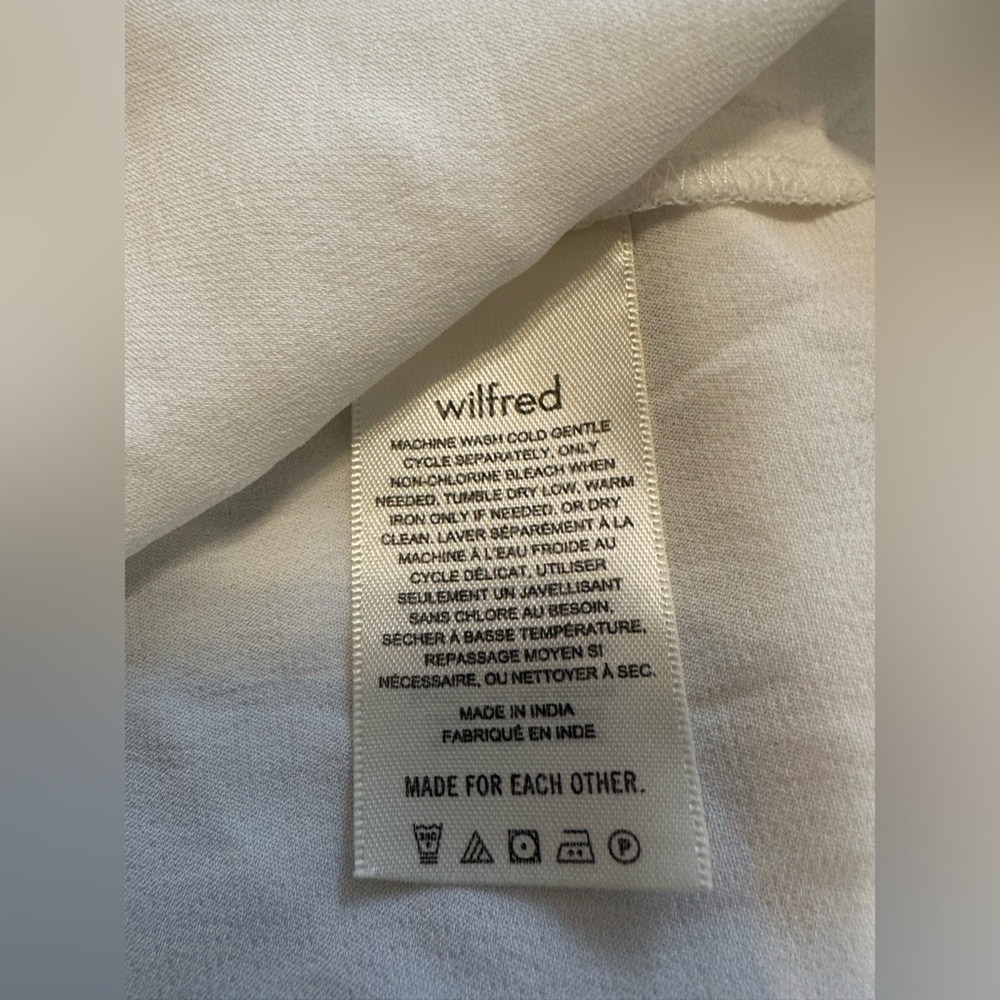 Aritzia Wilfred Strapless Smocked Dress - Picture 6 of 12